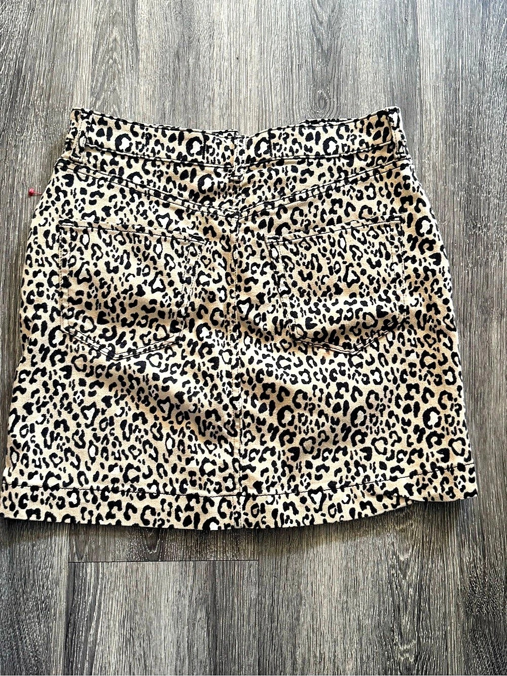Hollister Ultra High-Rise Leopard Print Vintage Stretch Mini Skirt Mini Skirt